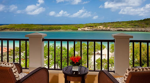 Suite balcony overlooking Curaçao coastal area